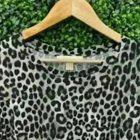 Michael Kors Open Shoulder Top - Picture 8 of 14